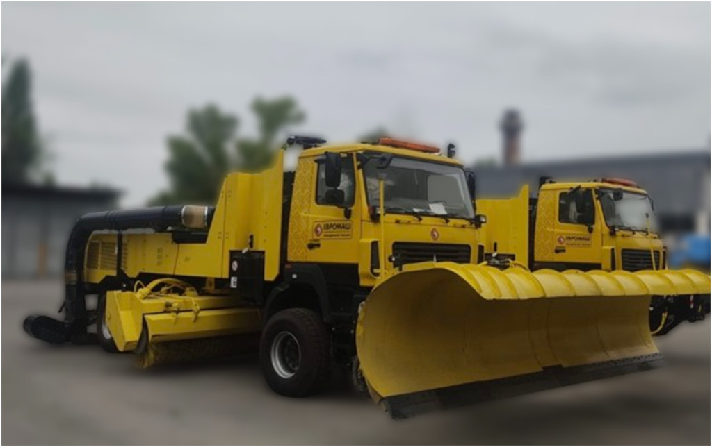 Машина коммунальная на базе трактора «Беларус 320.4»